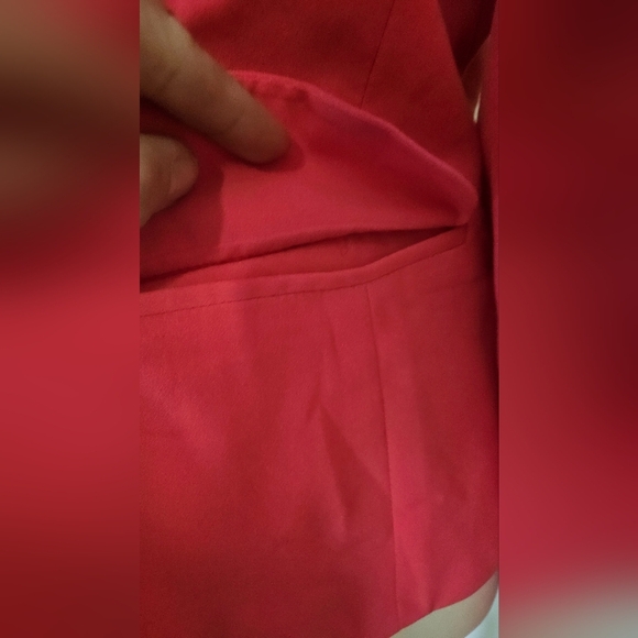 BISOU BISOU Hot pink single button closure blazer. Size Medium - Picture 7 of 11